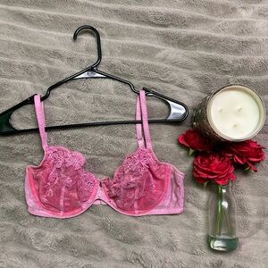 36D Victoria’s Secret unlined bra pink lace bra